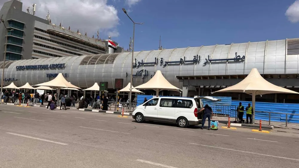 مطار القاهرة مطار القاهرة
