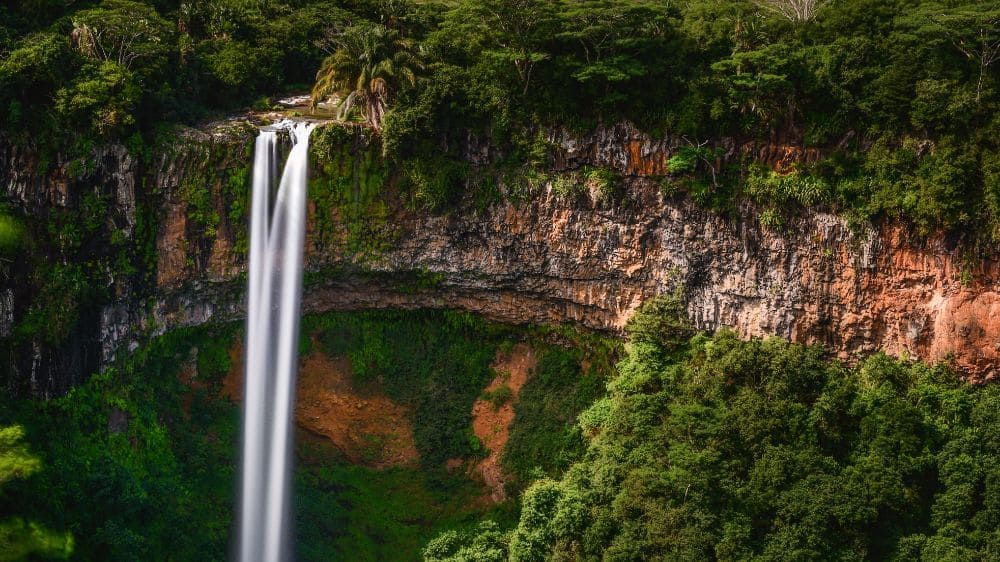 شلالات شماريل Chamarel Waterfall