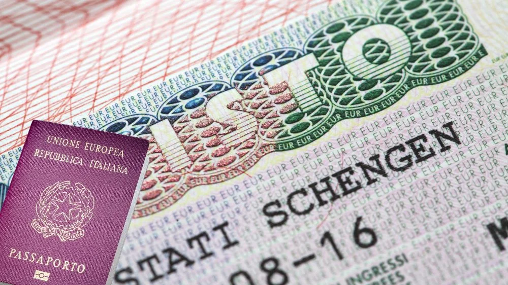 فيزا شنغن ايطاليا