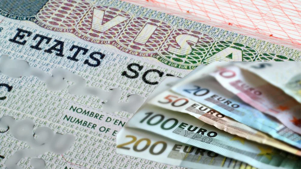 رسوم فيزا شنغن من السعودية للمقيمين