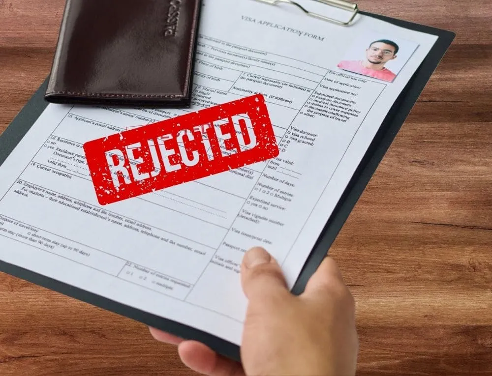 أسباب رفض فيزا فرنسا